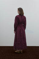 BORDO BRODE ALLER DETAYLI ELBİSE