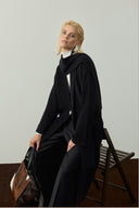 SİYAH ATKI DETAYLI TRİKO UZUN HIRKA