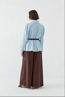 MAVİ HAKİM YAKA KEMER GEÇİŞLİ BLUZ - Clande