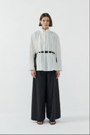 EKRU HAKİM YAKA KEMER GEÇİŞLİ BLUZ - Clande