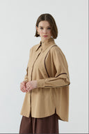 CAMEL BİYE DETAYLI GÖMLEK - Clande