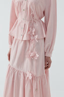 PEMBE ÇİÇEK KUŞAKLI KISA GÖMLEK