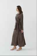 KAHVE BAĞLAMALI İPEK CUPRO BLUZ - Clande