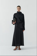 SİYAH BÜZGÜLÜ KETEN BLUZ - Clande