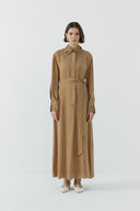 CAMEL YAKA TAŞ DETAYLI İPEK CUPRO ELBİSE - Clande