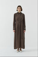 KAHVE YAKA TAŞ DETAYLI İPEK CUPRO ELBİSE - Clande