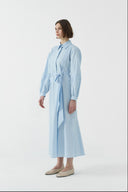 MAVİ NERVÜR DETAYLI PAMUKLU ELBİSE - Clande