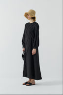 SİYAH DIŞTAN DİKİŞLİ KETEN ELBİSE - Clande