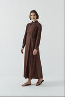 KAHVE KUŞGÖZÜ DETAYLI PAMUKLU ELBİSE - Clande