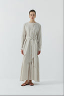 BEJ DÜĞME DETAYLI KATMANLI KETEN ELBİSE - Clande