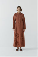 KİREMİT NAKIŞ DETAYLI KETEN ELBİSE - Clande